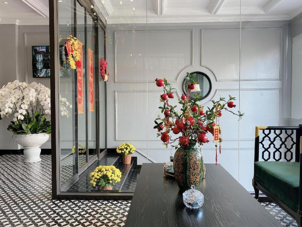 Malisa Hotel Nhu Thuc Buitenkant foto